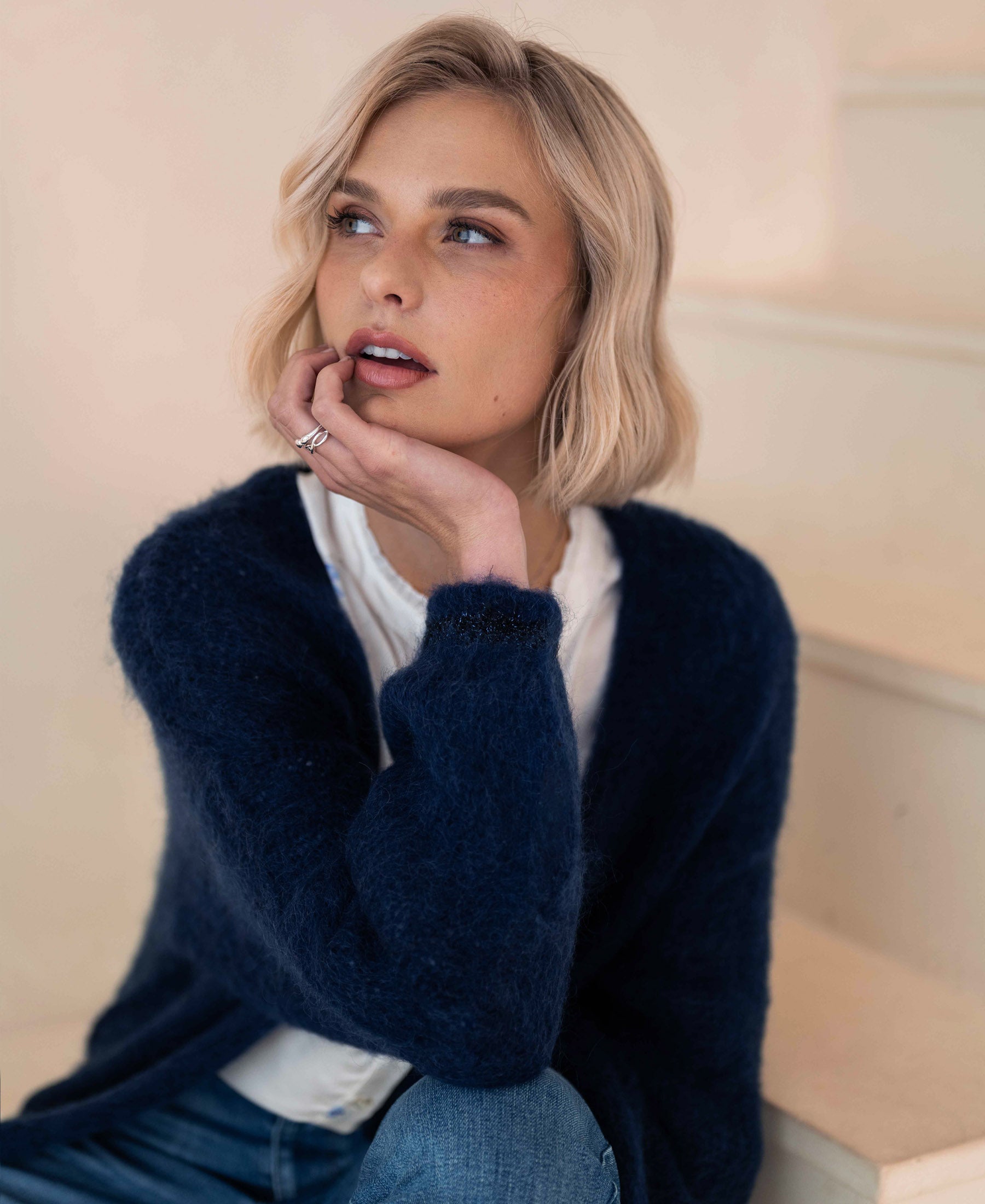 Flauschige Strickjacke LA CHERIE Navy