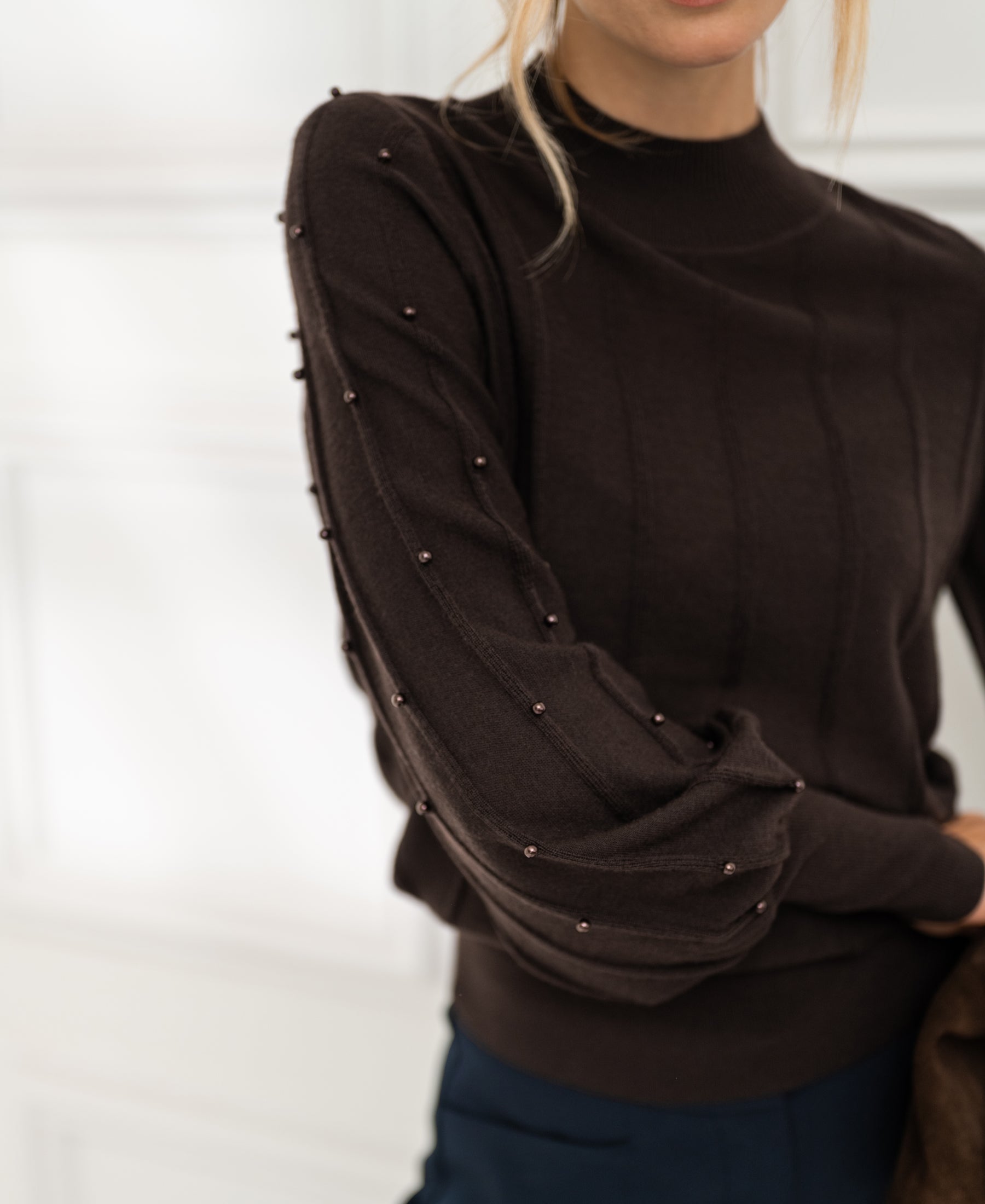 Rollkragenpullover mit Perlen LA CENTAINE Pure choco