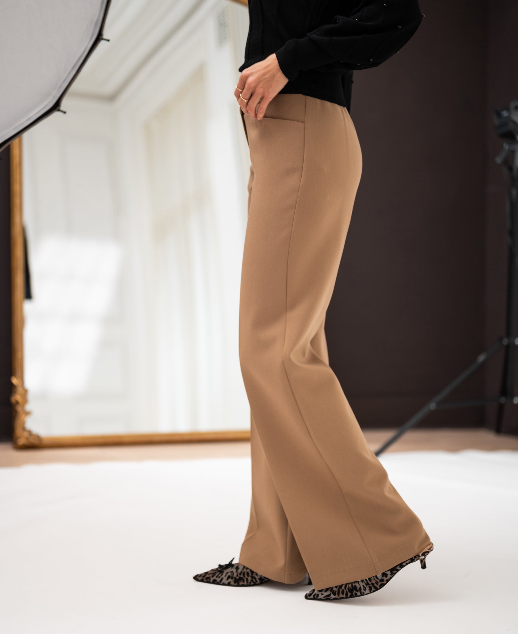 Hose mit weitem Bein LE CENTRE hellbraun