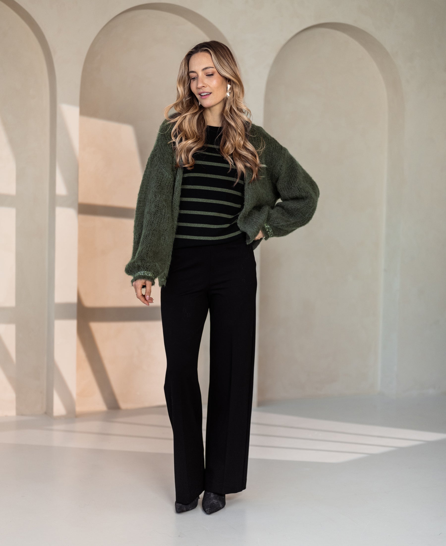 L'ELISA Black-Army green