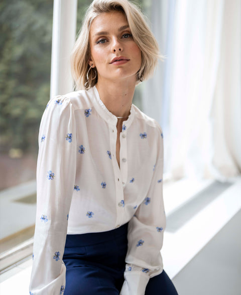 Blouse LA PAZ with flowers