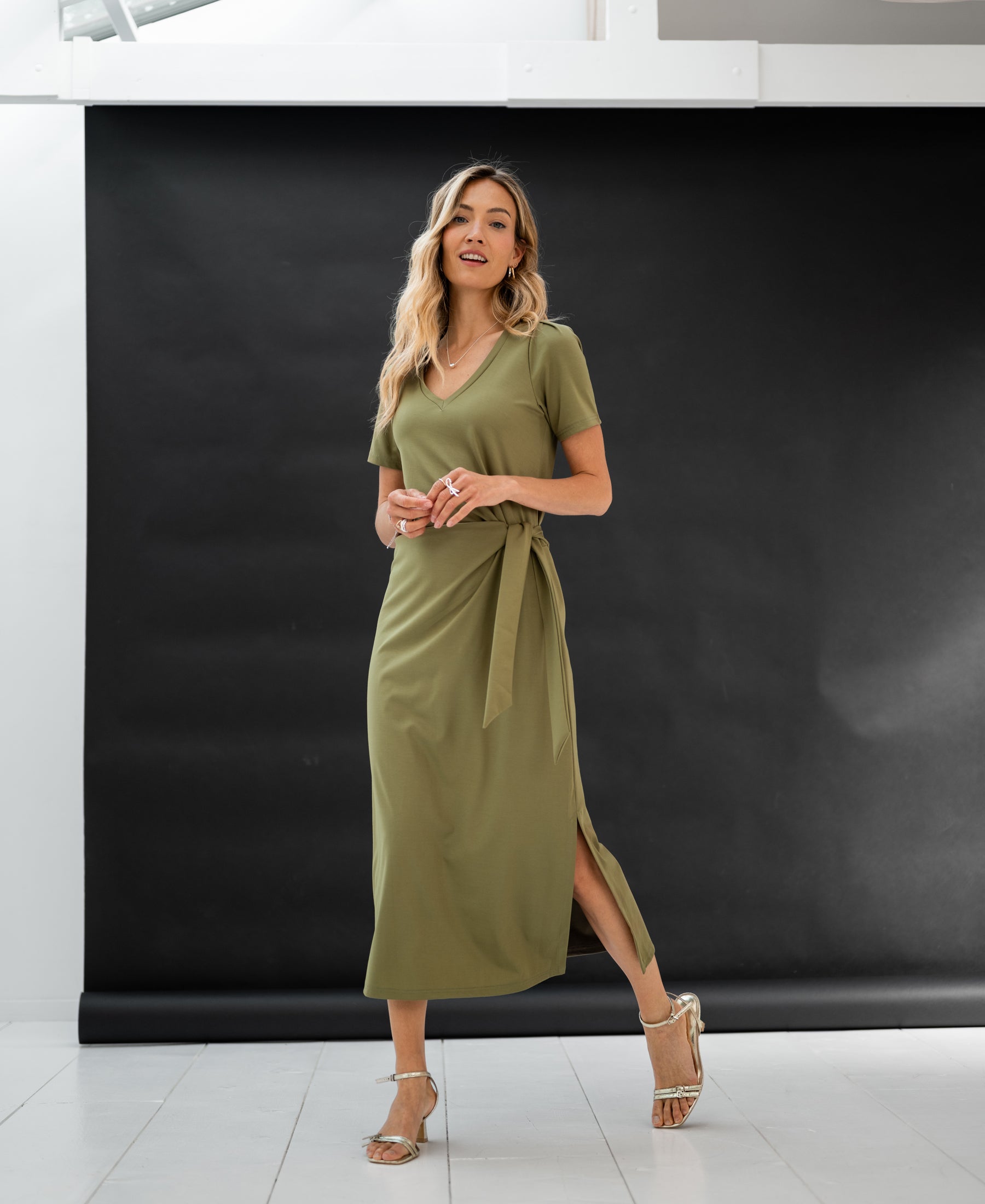 Langes Kleid LA FILICIA Olivgrün