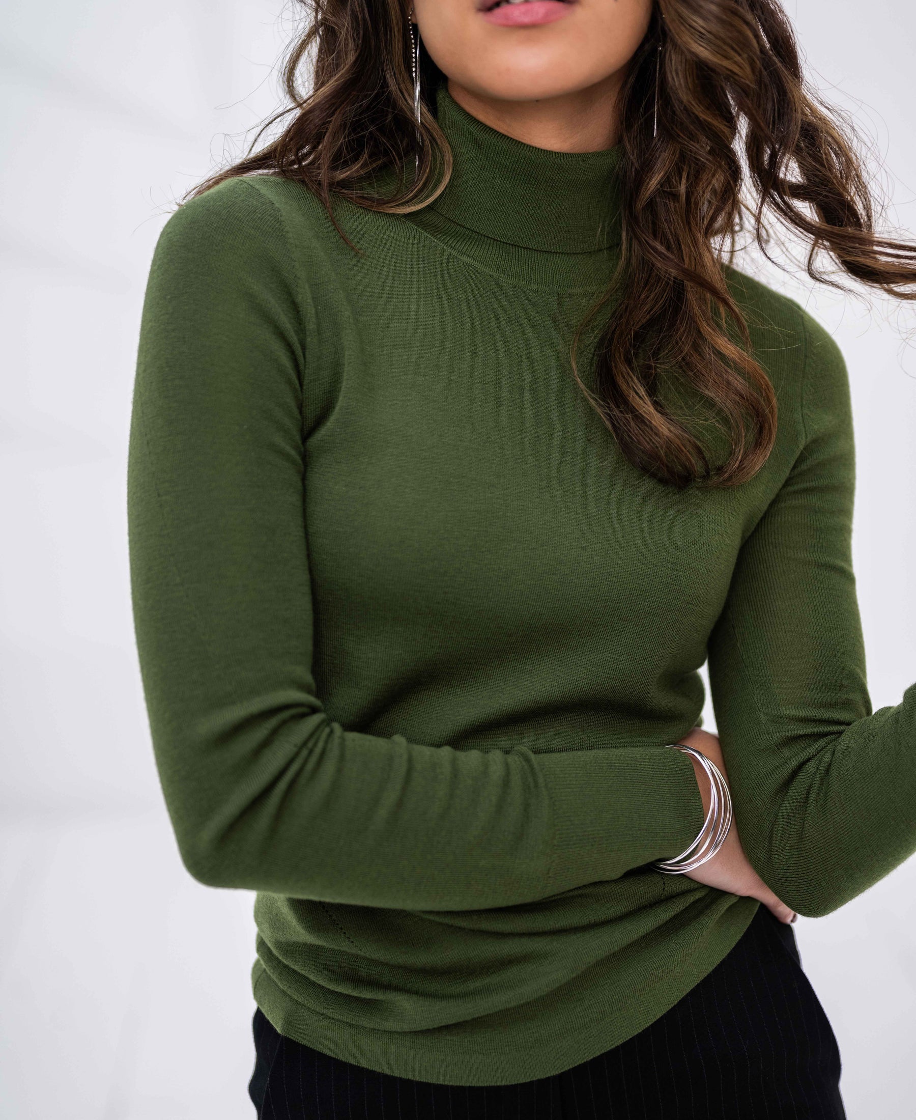 Rollkragenpullover aus Merinowolle LA FORTE Olivgrün