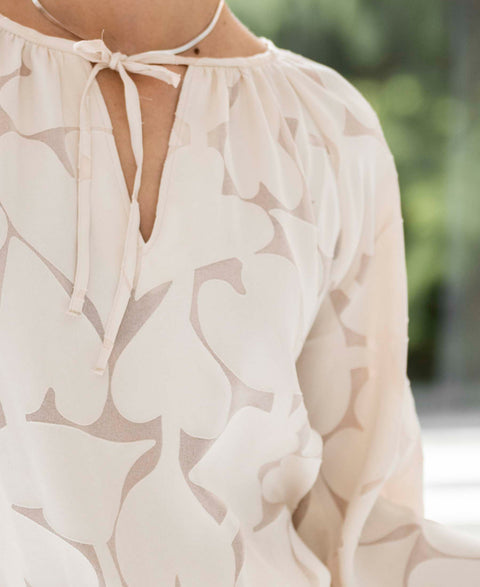 Hartjes blouse L'INEZ Ivoor