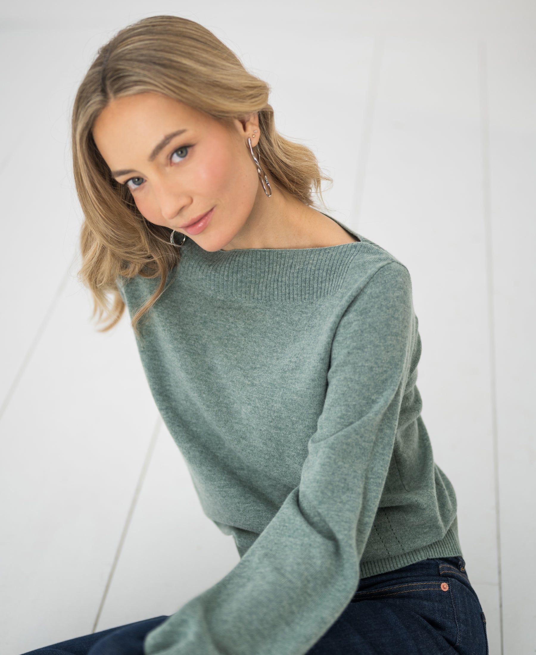 Trui met boothals LA JACQ Mistgroen
