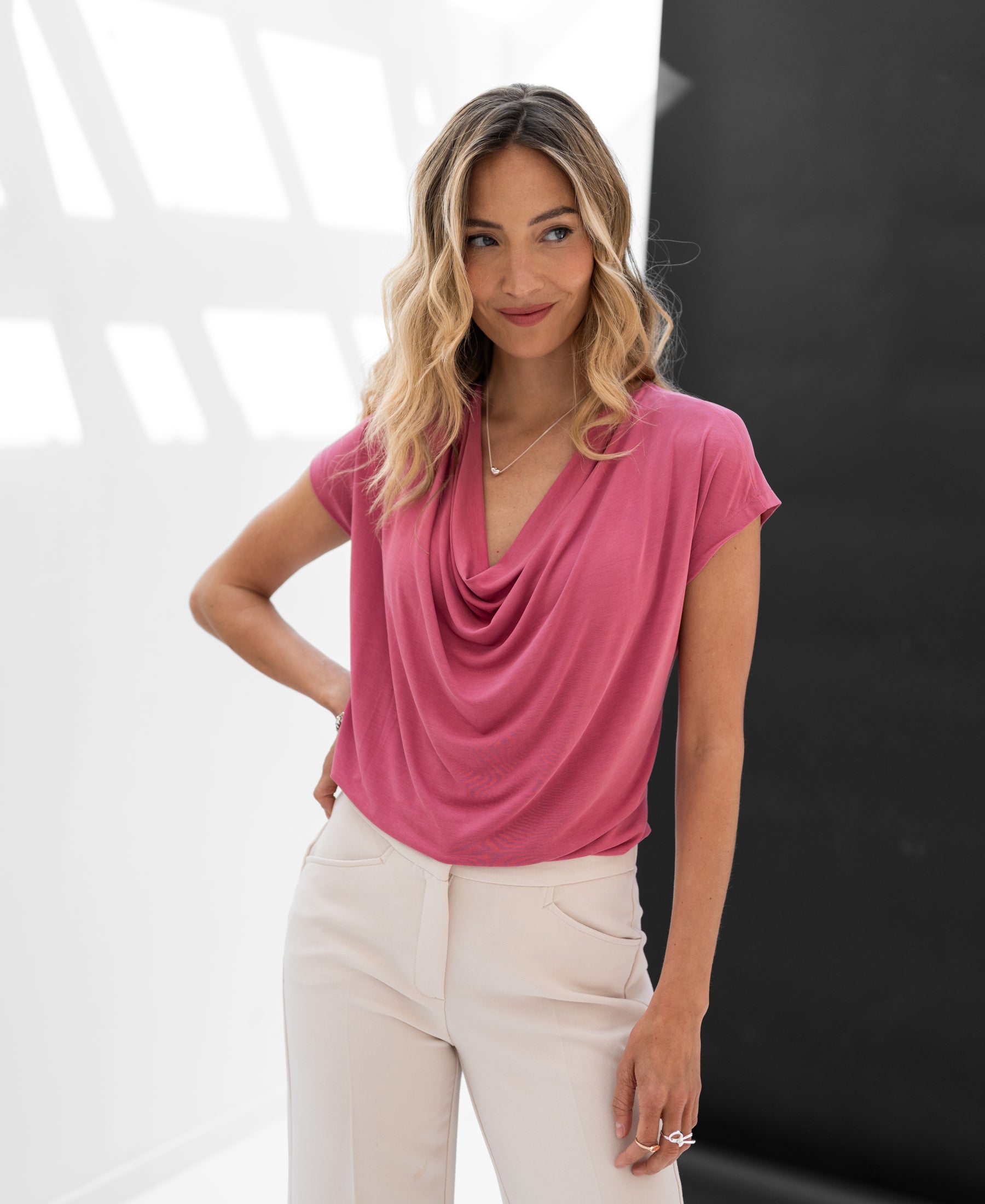 Top watervalhals LA LUCA Roze