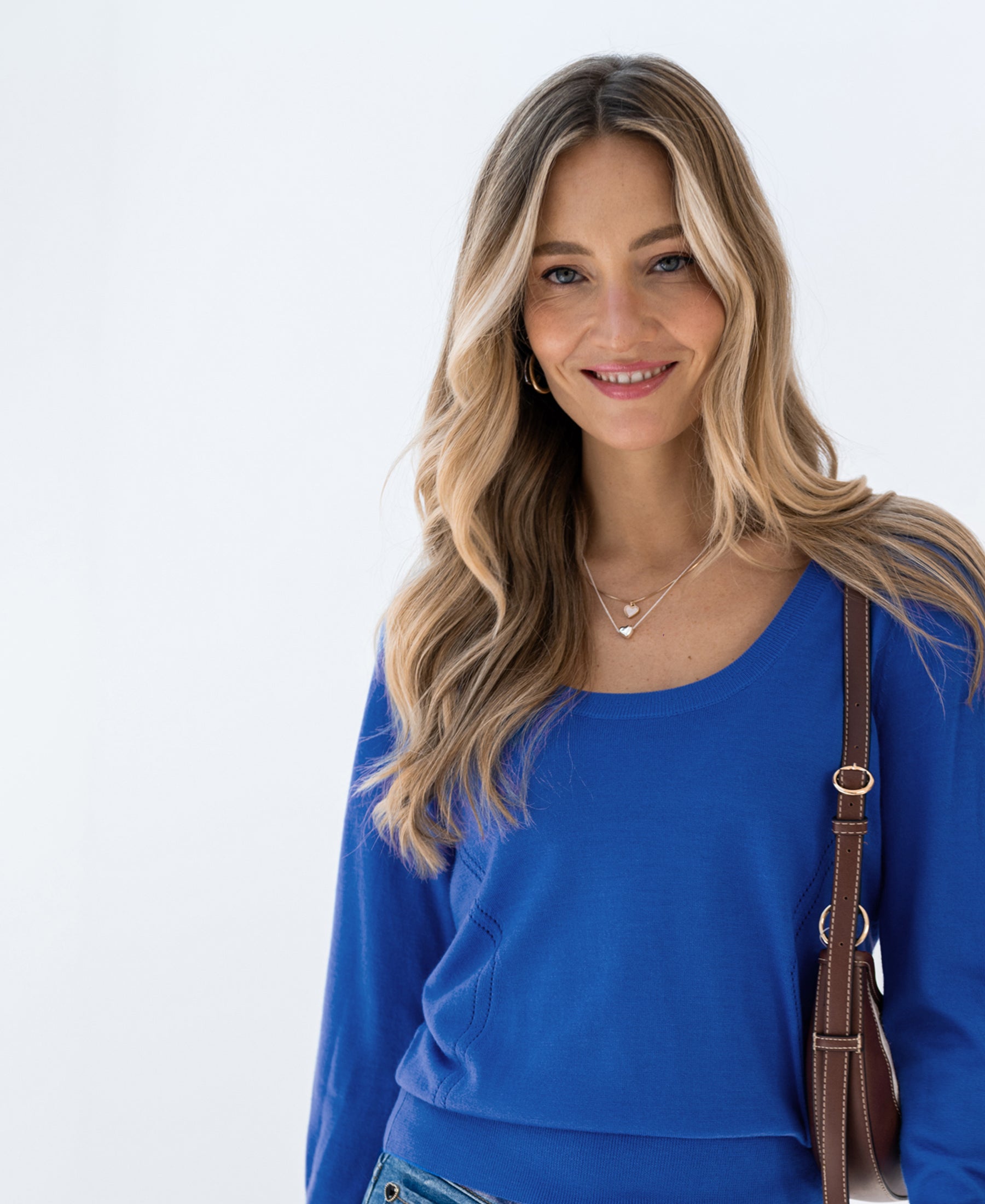 Niedriger Rundhals-Pullover LA NAOMI Blau