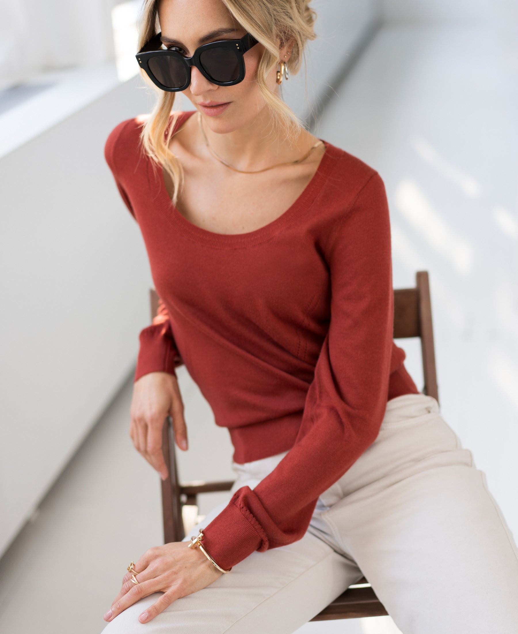 Trui met lage ronde hals LA NAOMI Rosewood