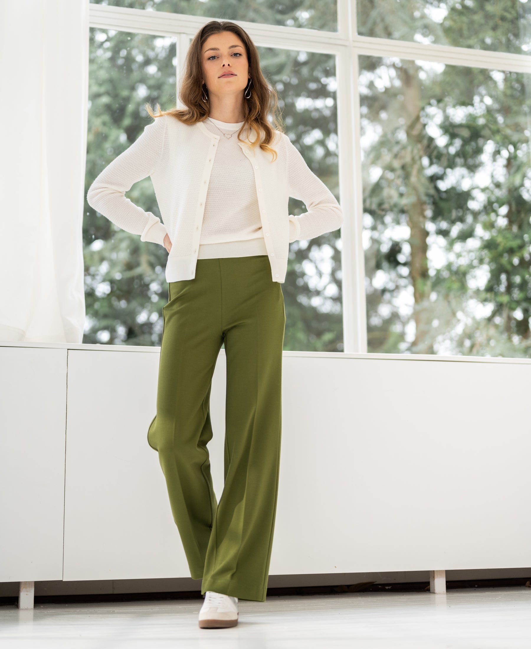 LA POISY Hose Olivgrün