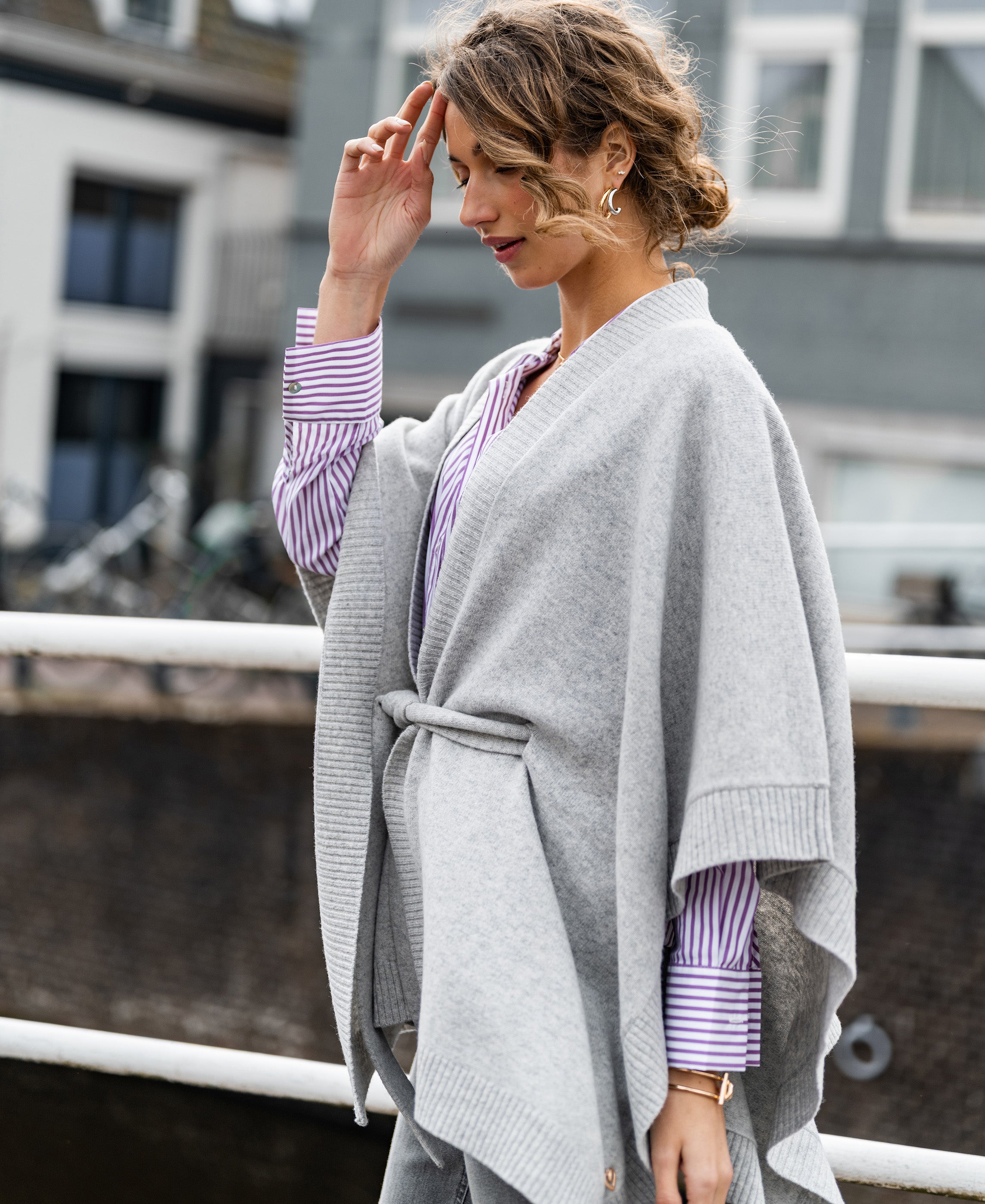 Merinowollen LA PONCHO Zilvergrijs