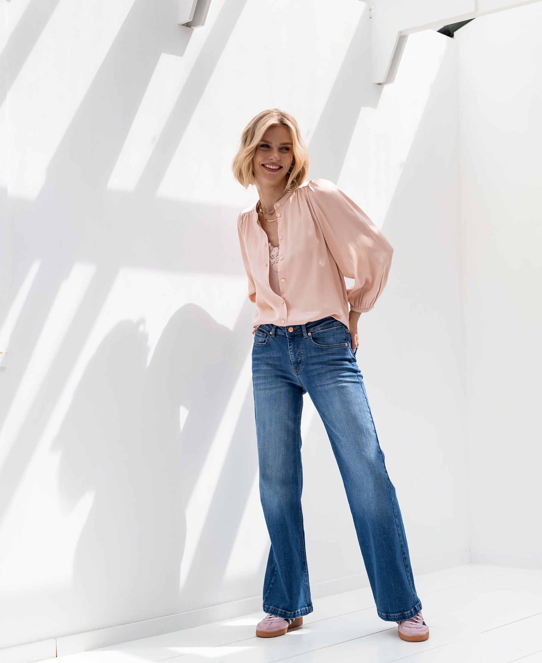 Satin blouse LA RAVA Blossom