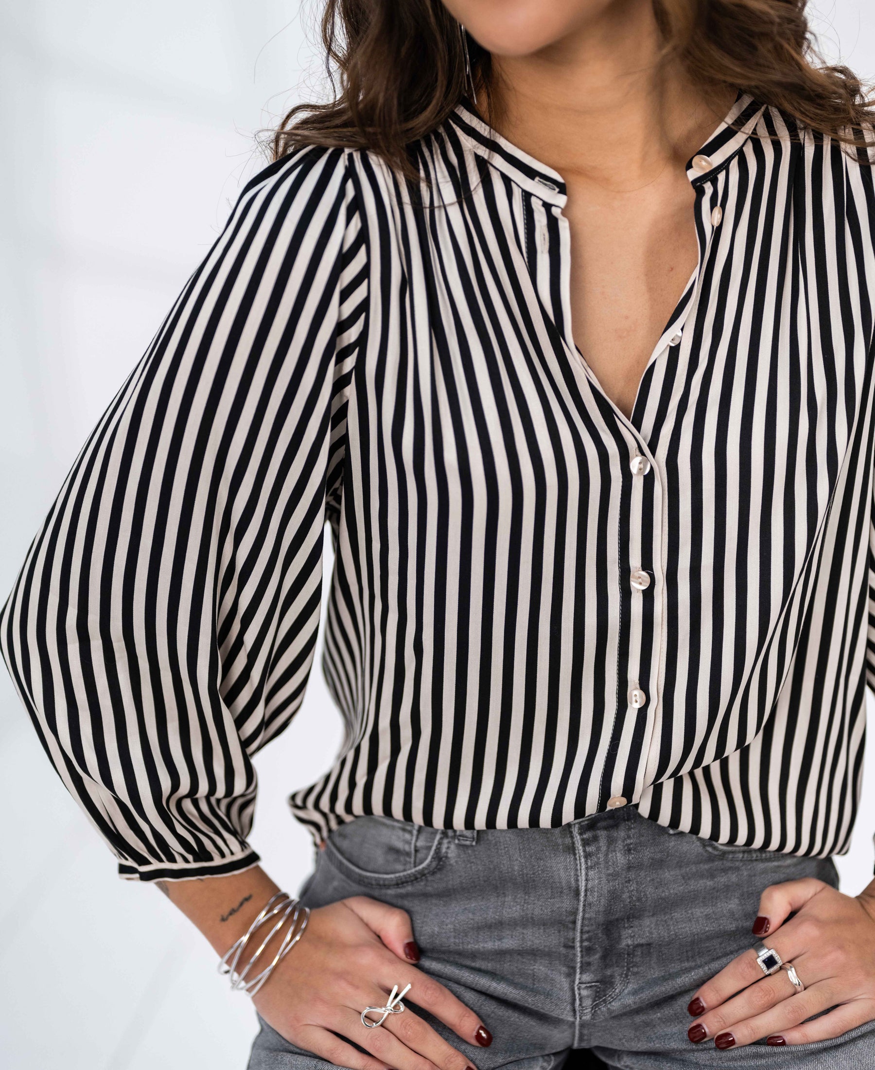 Streepblouse LA RAVA Ivoor-Zwart