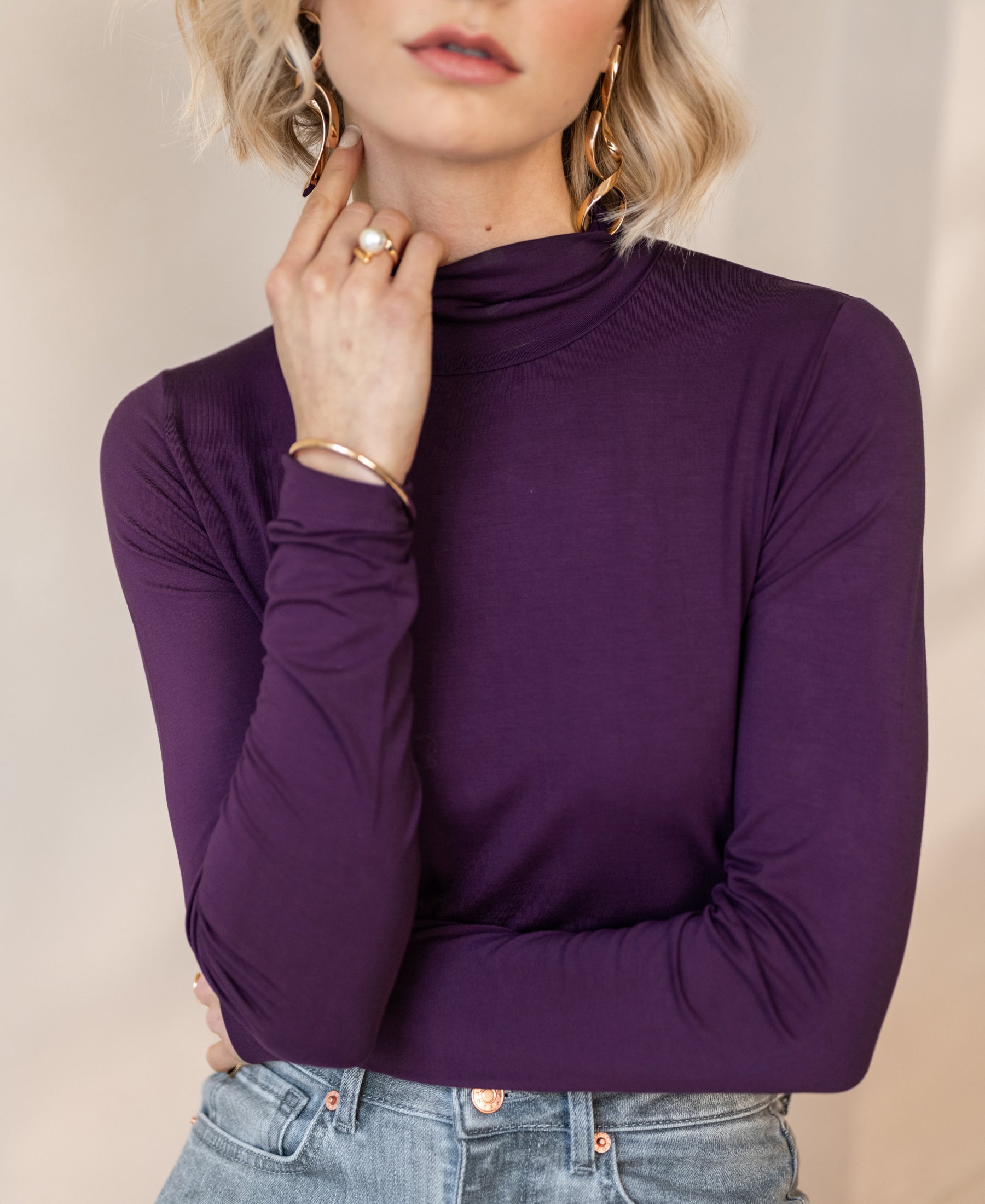 Bambus-Rollkragenpullover LA VALERY Aubergine