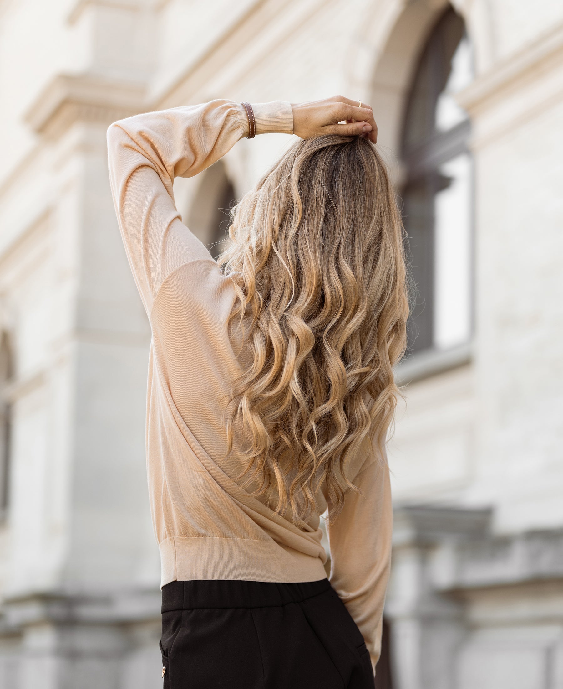 Sommerpullover LE VENDREDI hellsandfarben - aus Seide