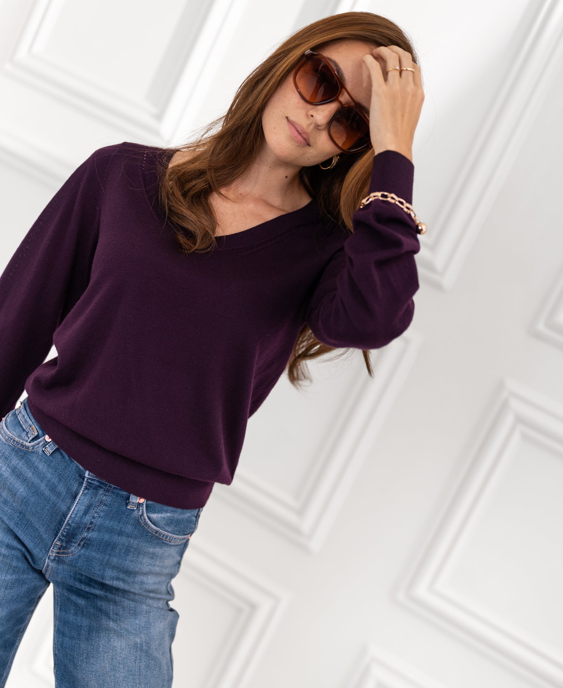 Merino Pullover mit V-Ausschnitt LA VILLE Aubergine