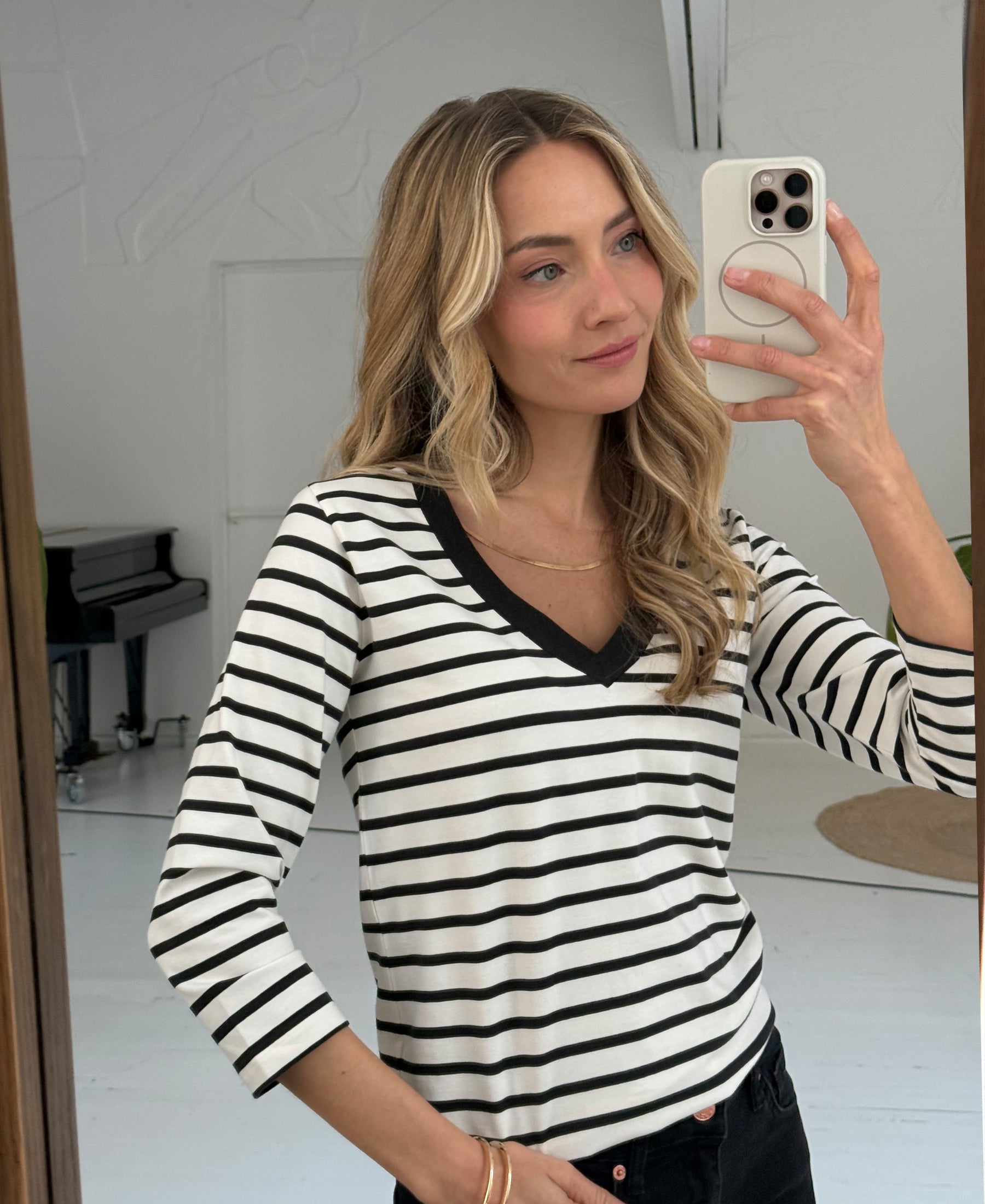 Striped T-shirt LA VIVIA Ivory-black