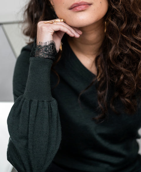 V-neck merino sweater with lace LA VERE Darkgreen