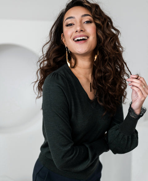 V-neck merino sweater with lace LA VERE Darkgreen