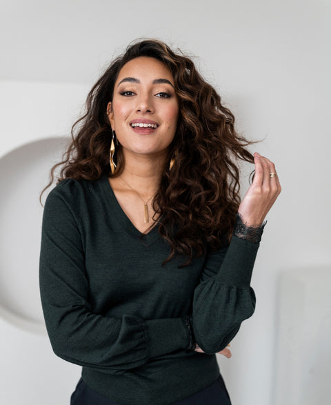 V-neck merino sweater with lace LA VERE Darkgreen
