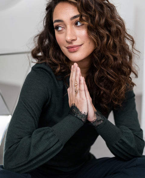 V-neck merino sweater with lace LA VERE Darkgreen
