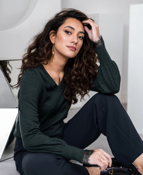 V-neck merino sweater with lace LA VERE Darkgreen