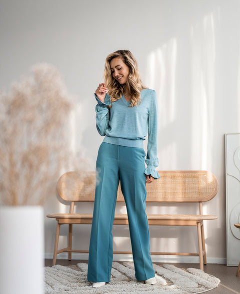 V-neck merino sweater LA FLEUR Mist blue