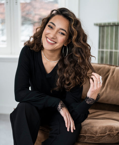 Merino V-hals trui LA VERE Zwart met kant