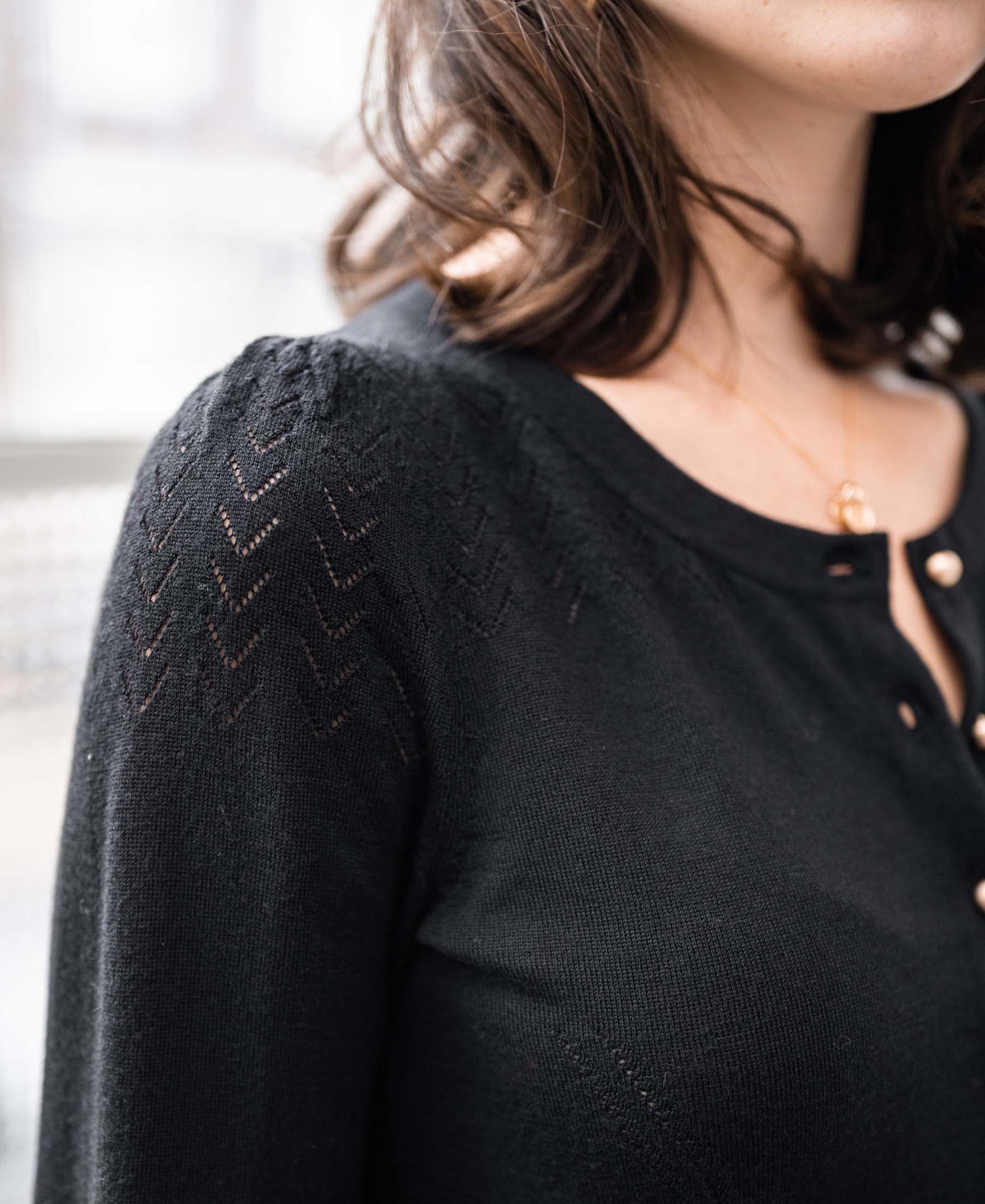 Strickjacke FRAGANCE Schwarz und Gold