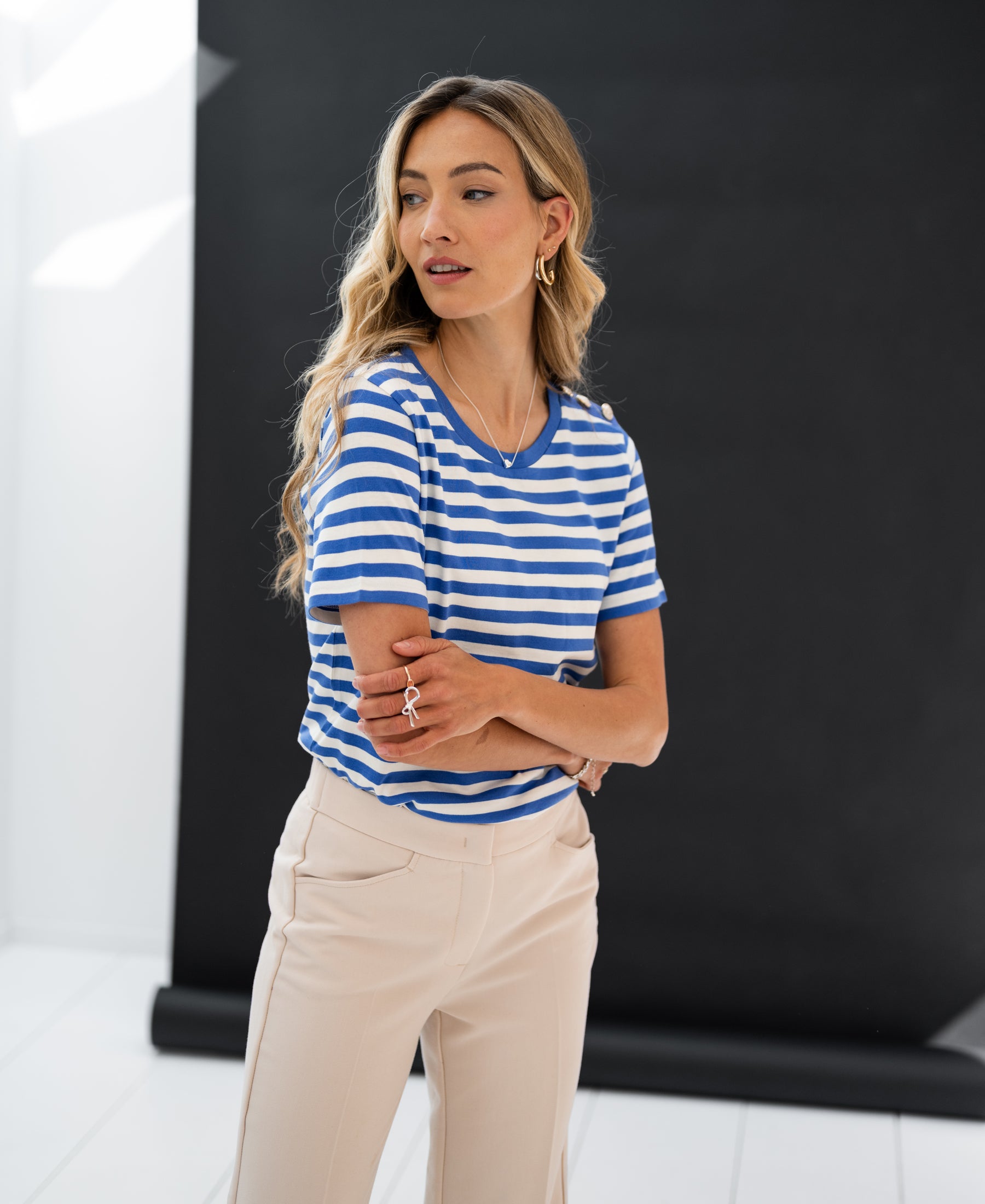 Gestreiftes T-Shirt L' AMBRE Blau-Elfenbein