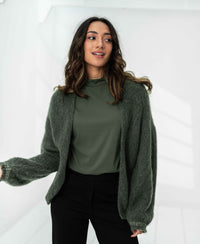 Flauschige Strickjacke LA CHERIE Army