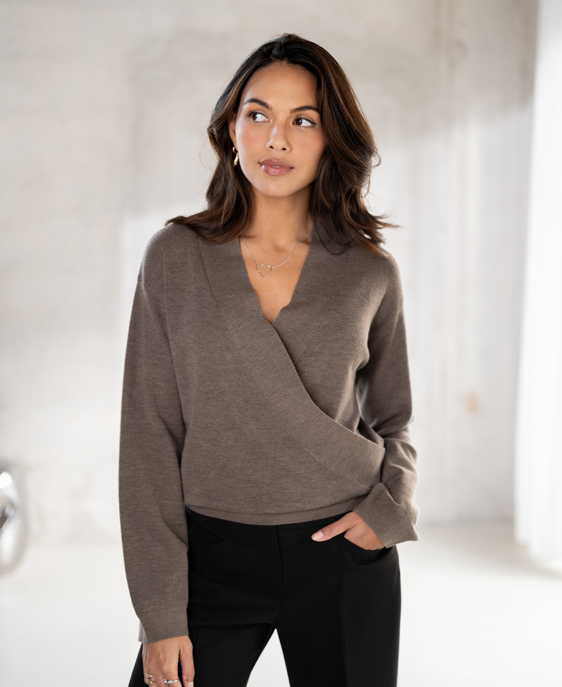 Wrap sweater LES CINQ Taupe melange