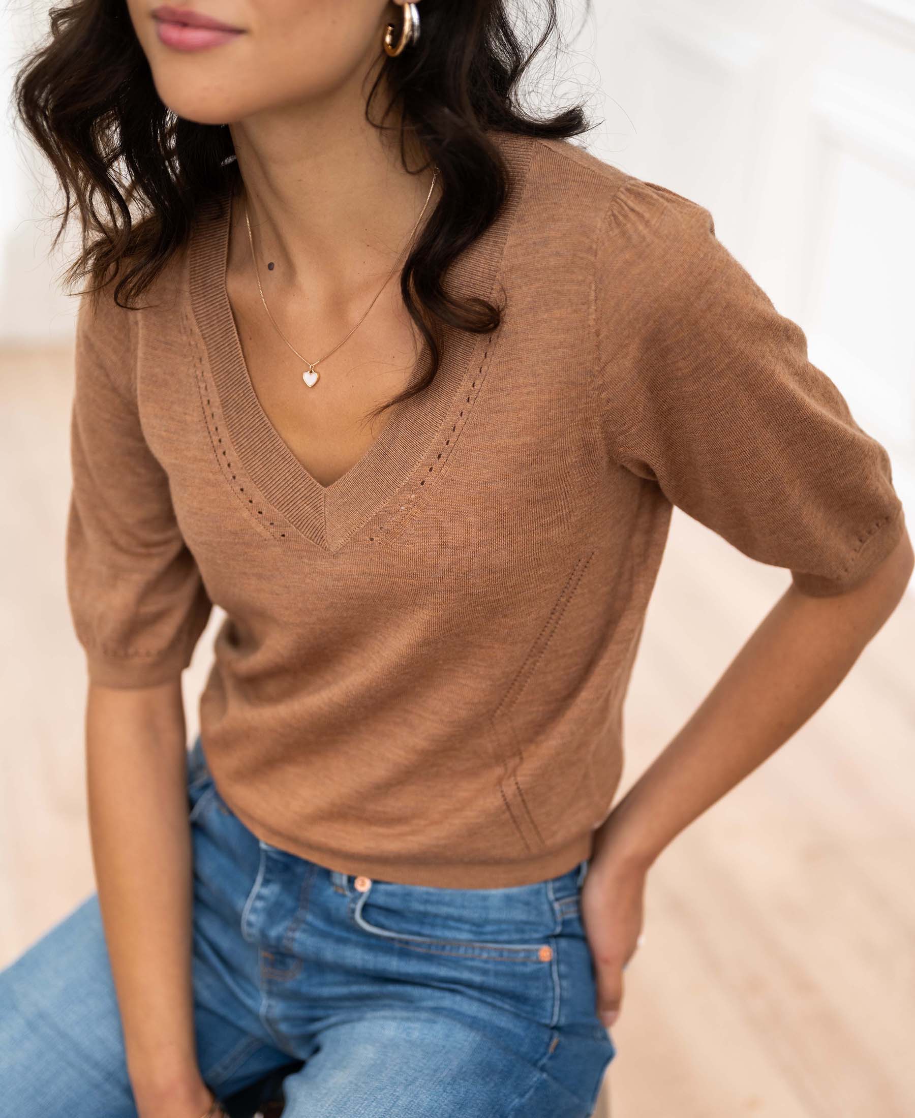 V-neck sweater LA DIAZ Chai Tea