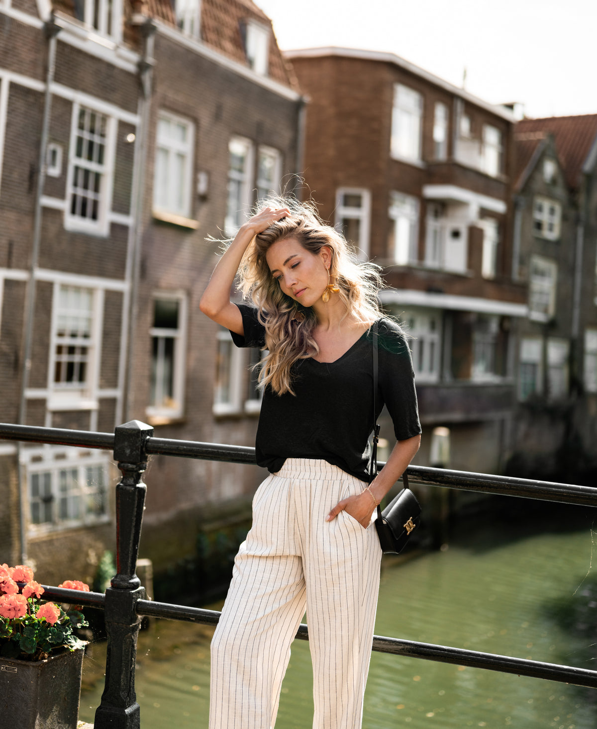 Tommy Hilfiger Relaxed fit linnen blouse met korte mouwen in wit online kopen | P&C Tommy Hilfiger Relaxed fit linnen blouse met korte mouwen in wit online kopen | P&C