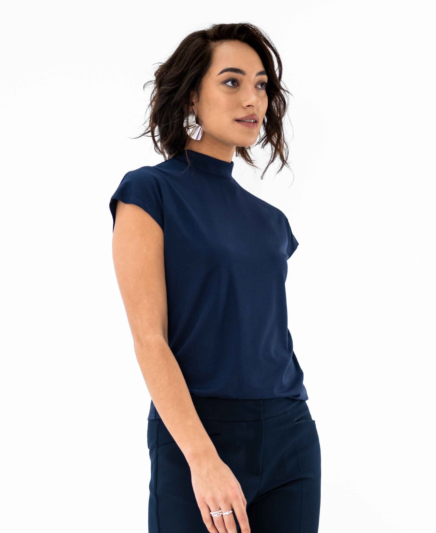 Travel top LA ROMY Donkerblauw