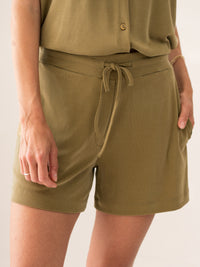 Jersey-Rippshorts EMILIA Olive