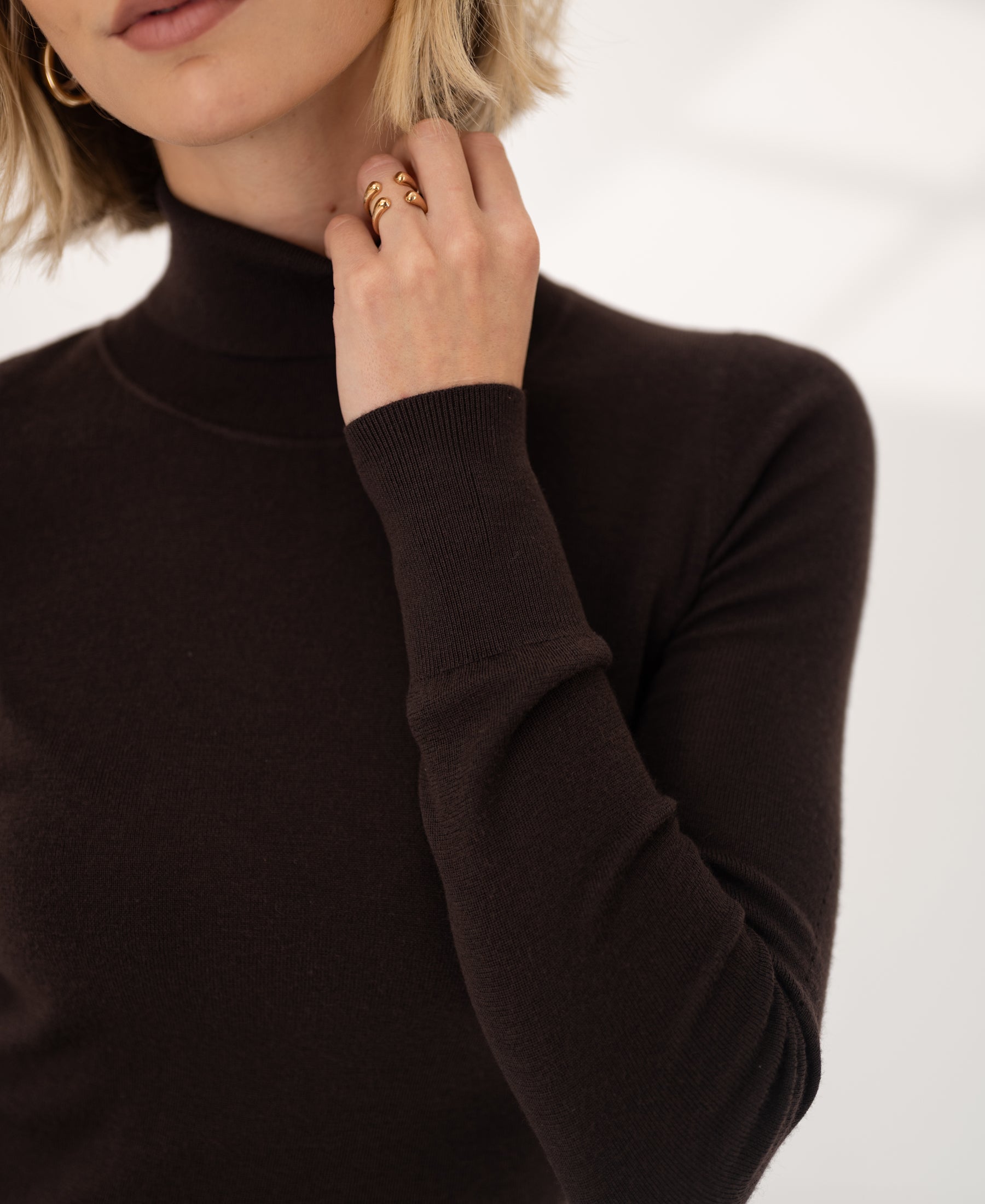 Merino wool turtleneck LA FORTE Pure choco