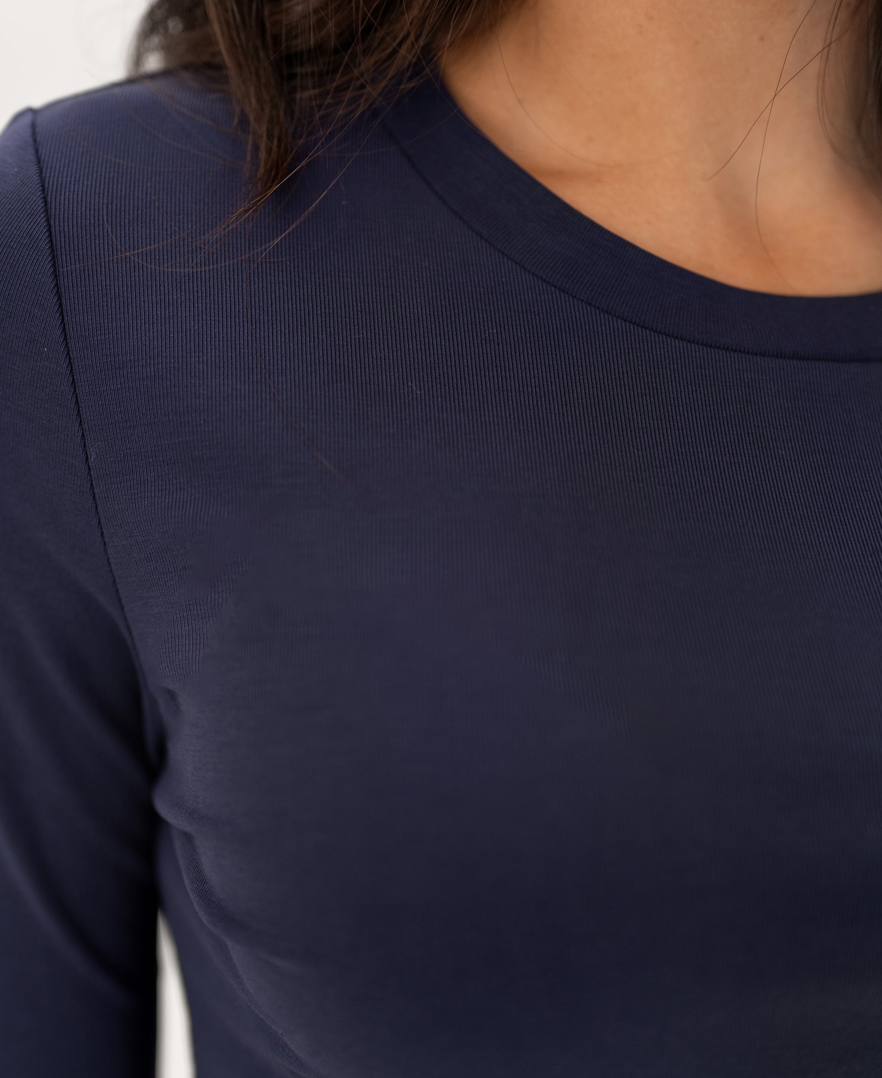 Luxurious long sleeve T-shirt LA JANE Navy