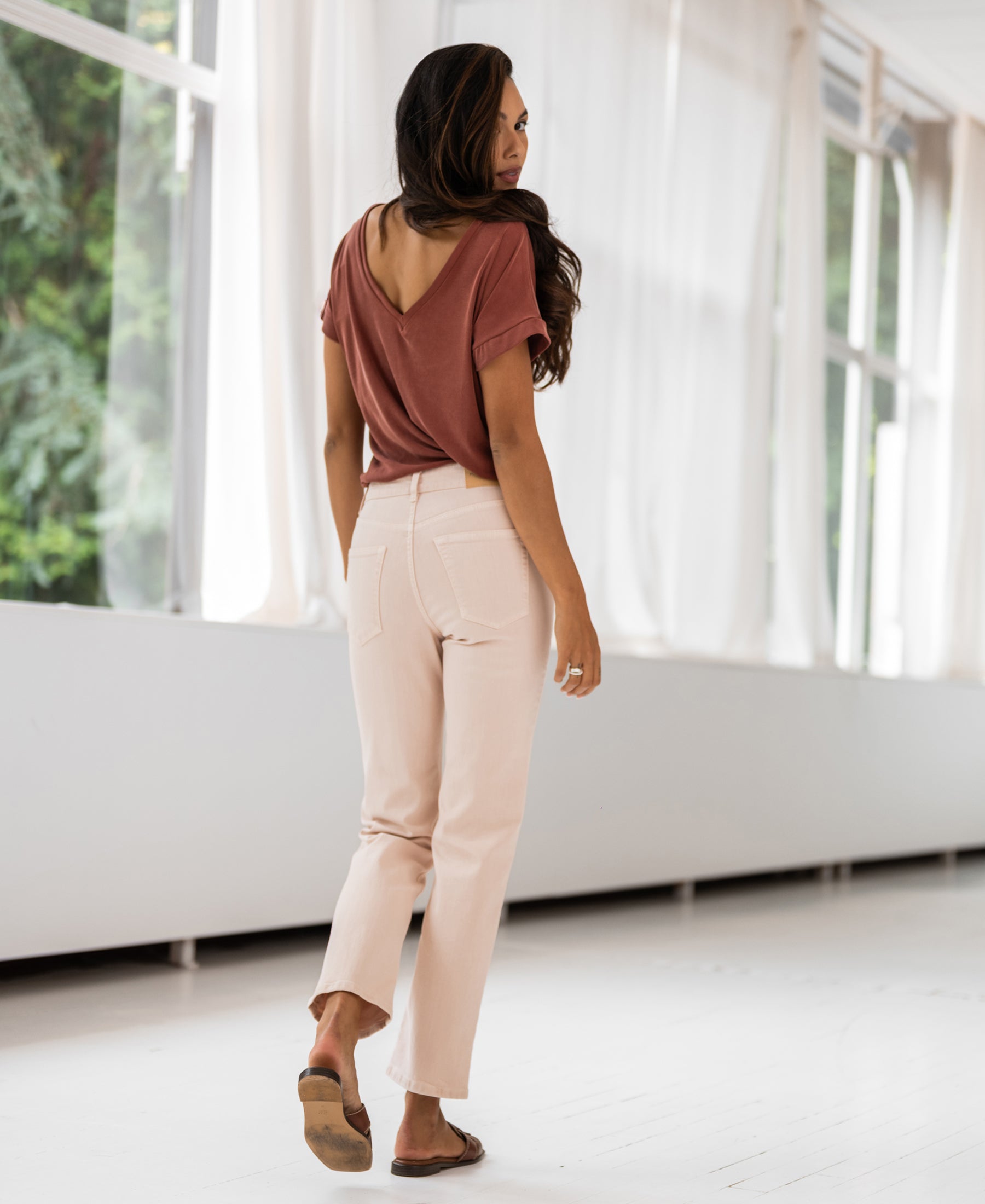 Two-way T-shirt in henna by PLEIN PUBLIQUE shown in a bright room.