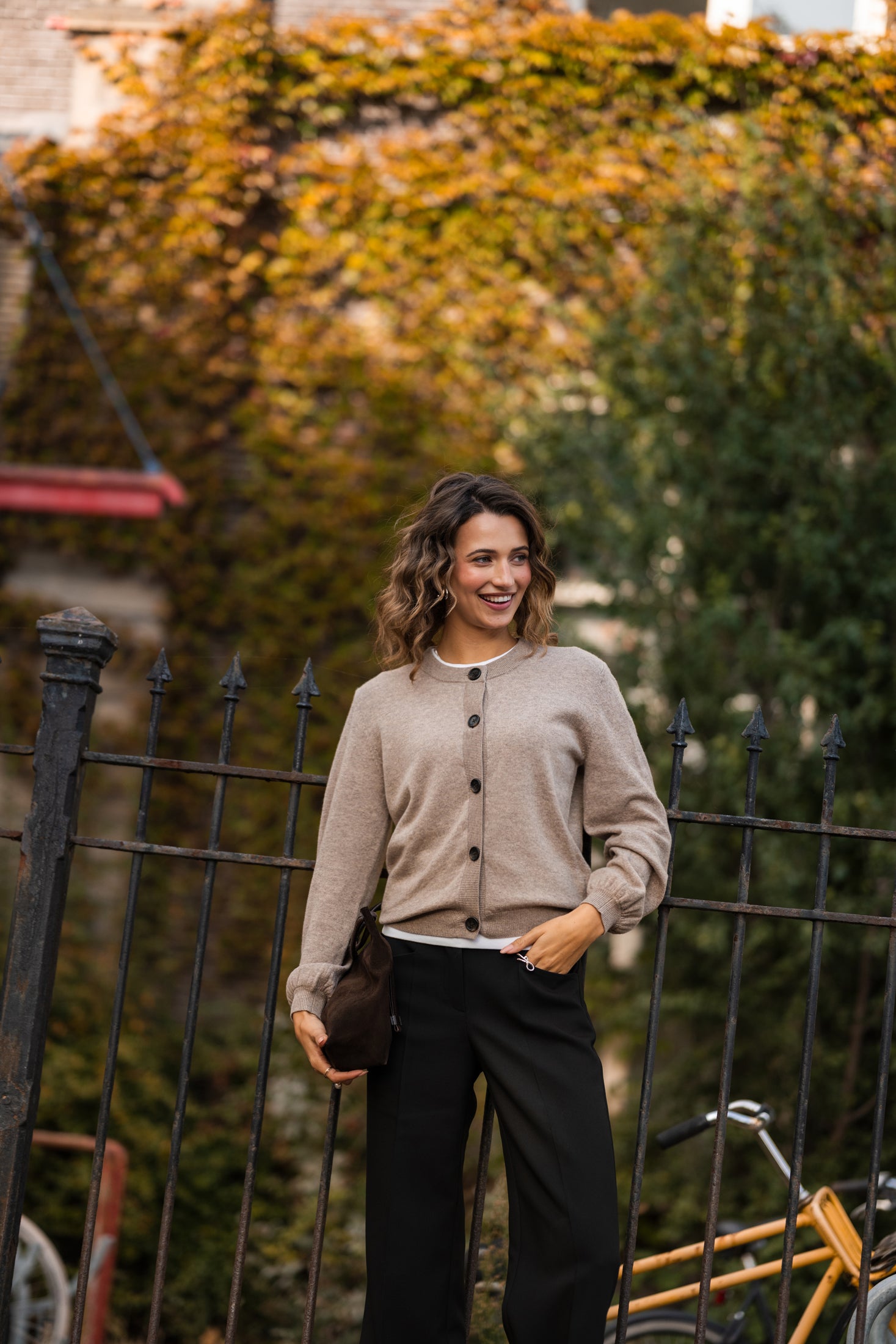 Cardigan round neck LA LEA Warm taupe