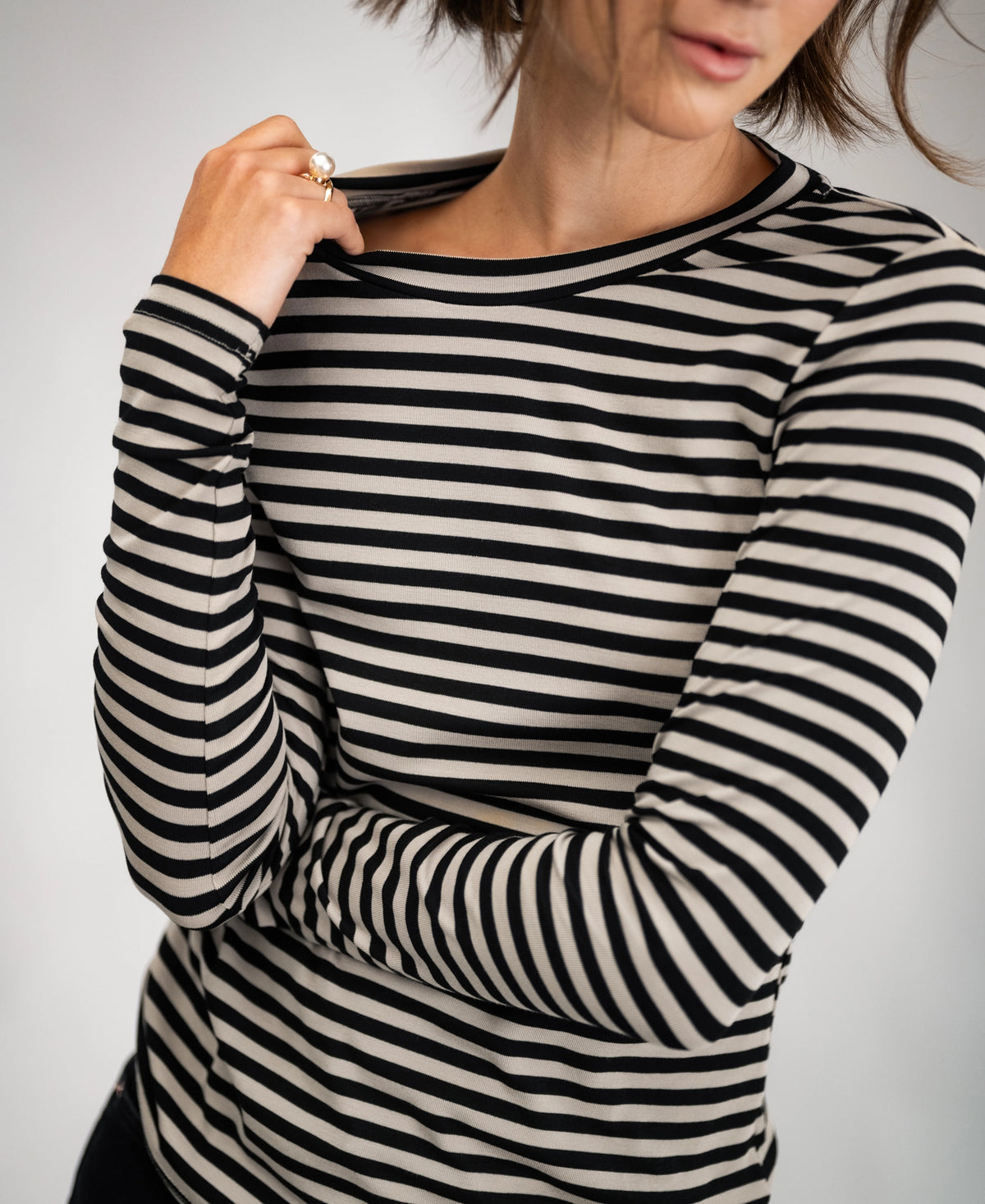 Luxurious Striped T-Shirt LA LENA Sand-Black