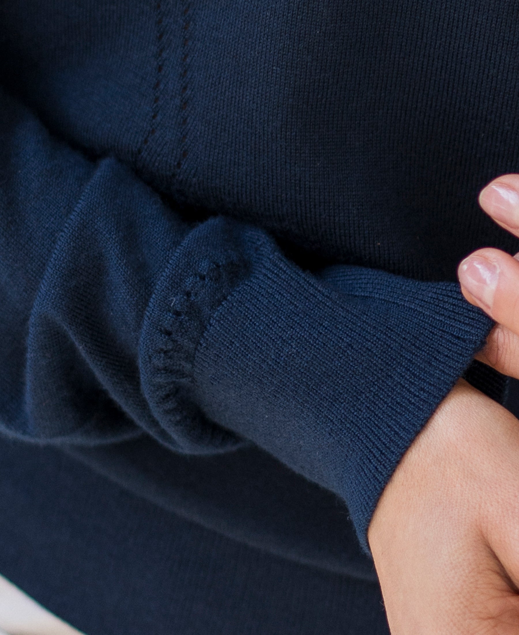 Niedriger Rundhals-Pullover LA NAOMI Navy