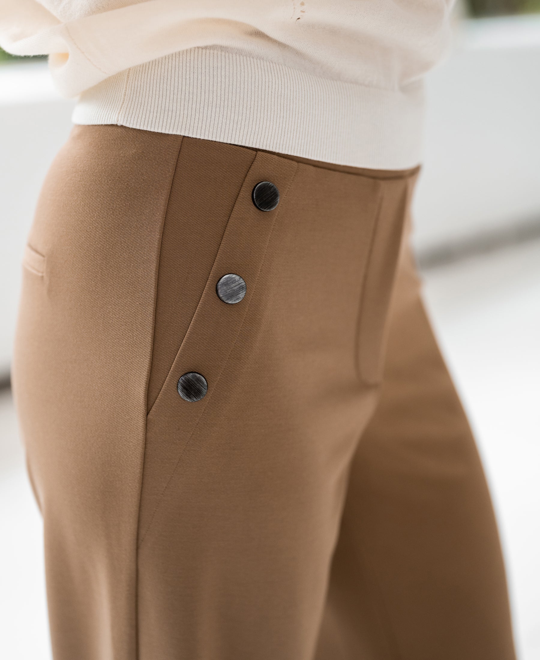 Travel trousers LA NOAN Dark sand