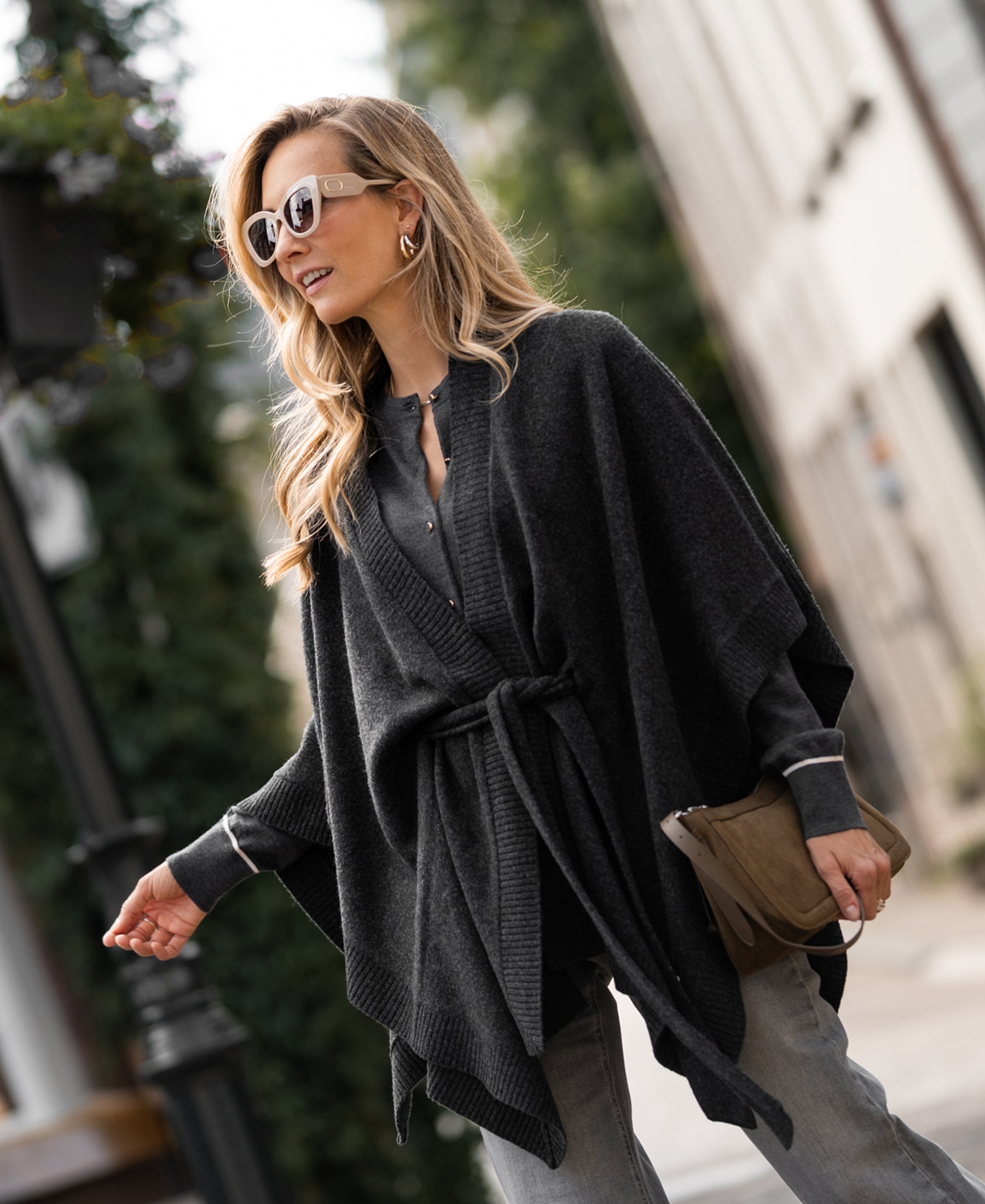 Merino wool LA PONCHO Charcoal