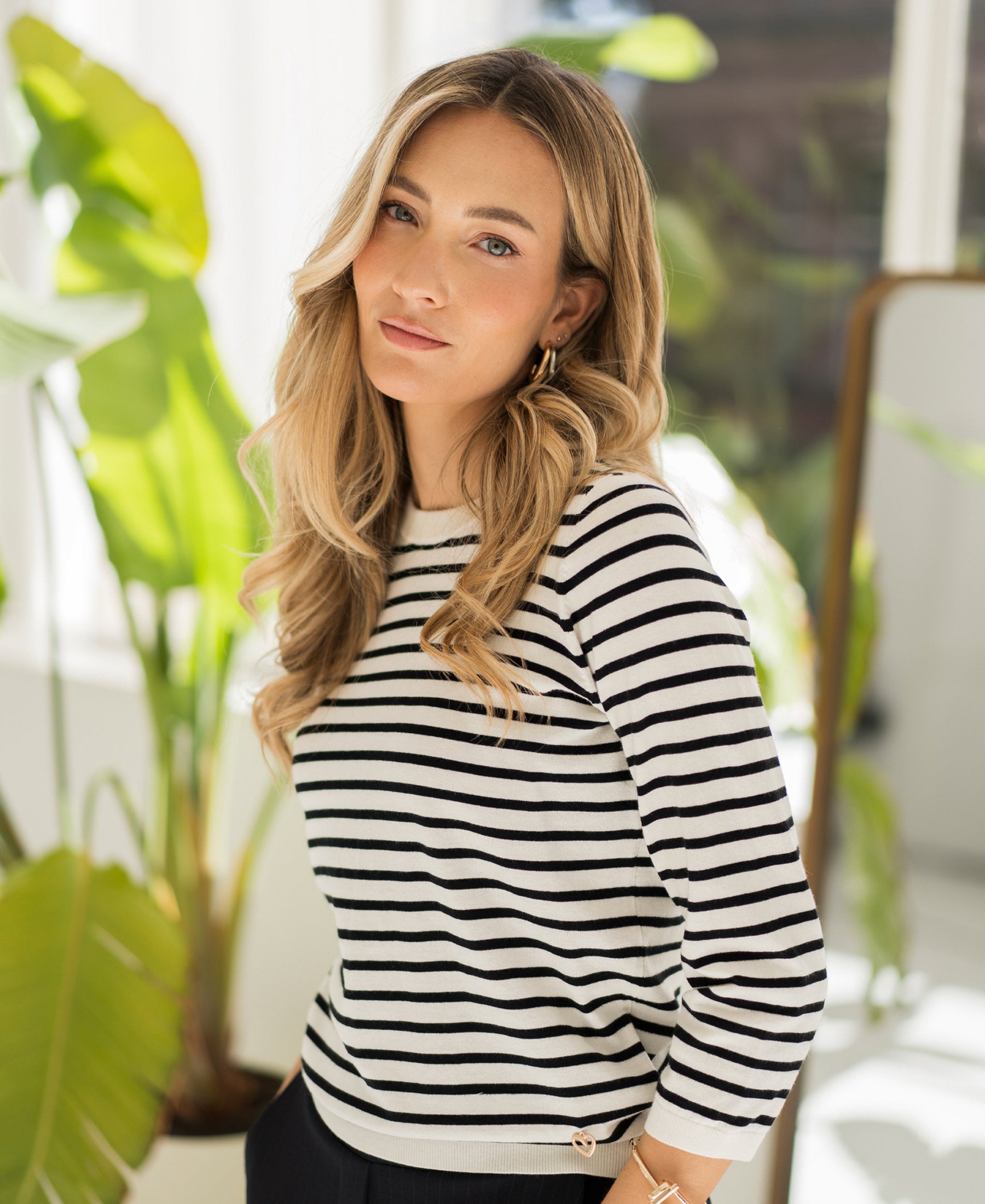 Striped sweater LA SITGES Ivory-Black