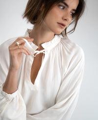 Blouse met strikkoordjes LA SOLENE Ivoor