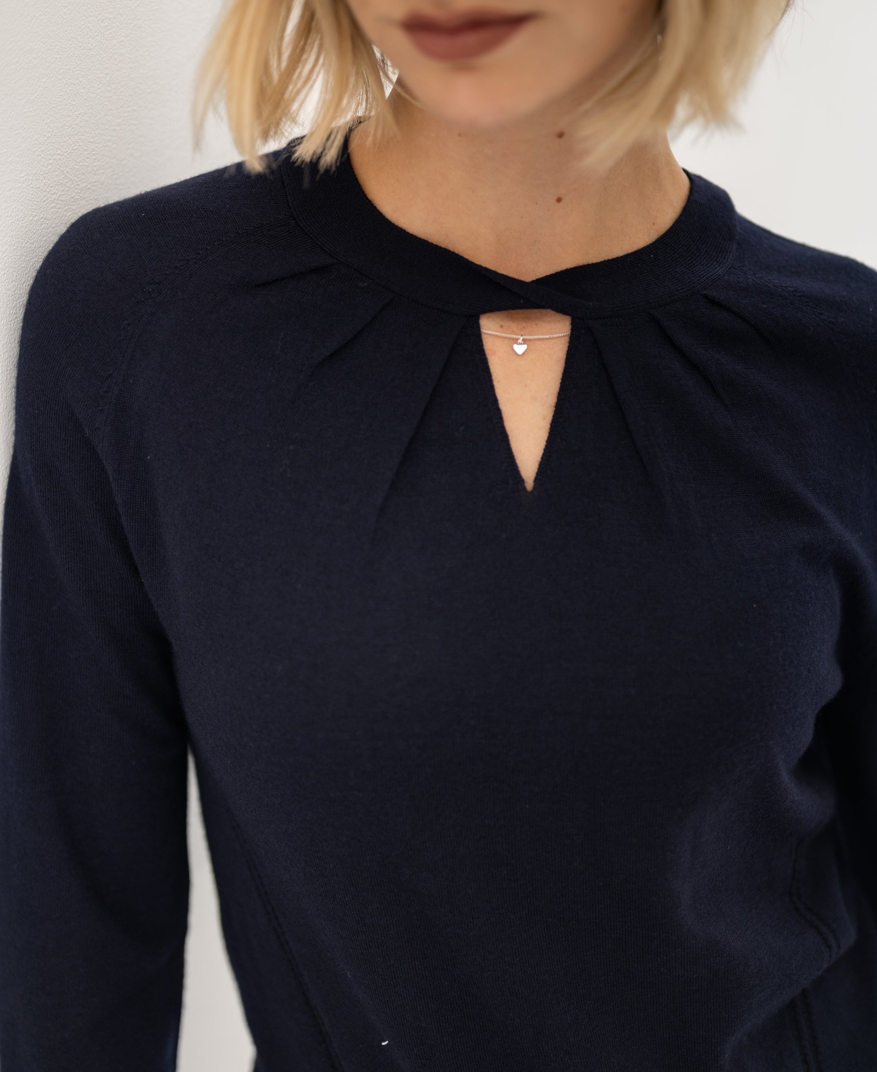 Merinowollen trui LA TWIST Donkerblauw