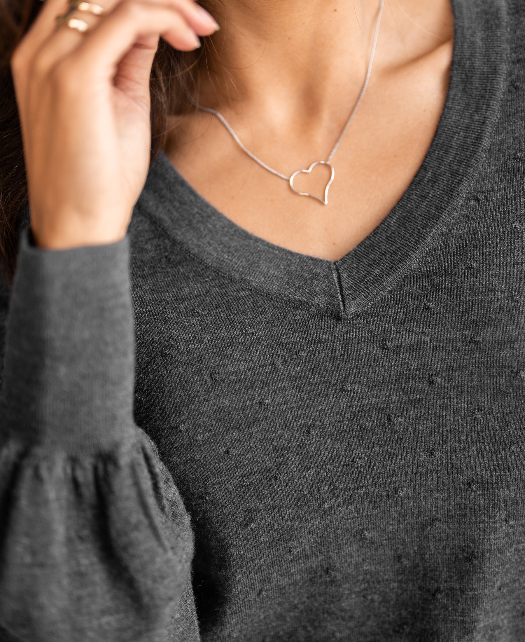 V-neck merino sweater LA VICTORIA Anthracite