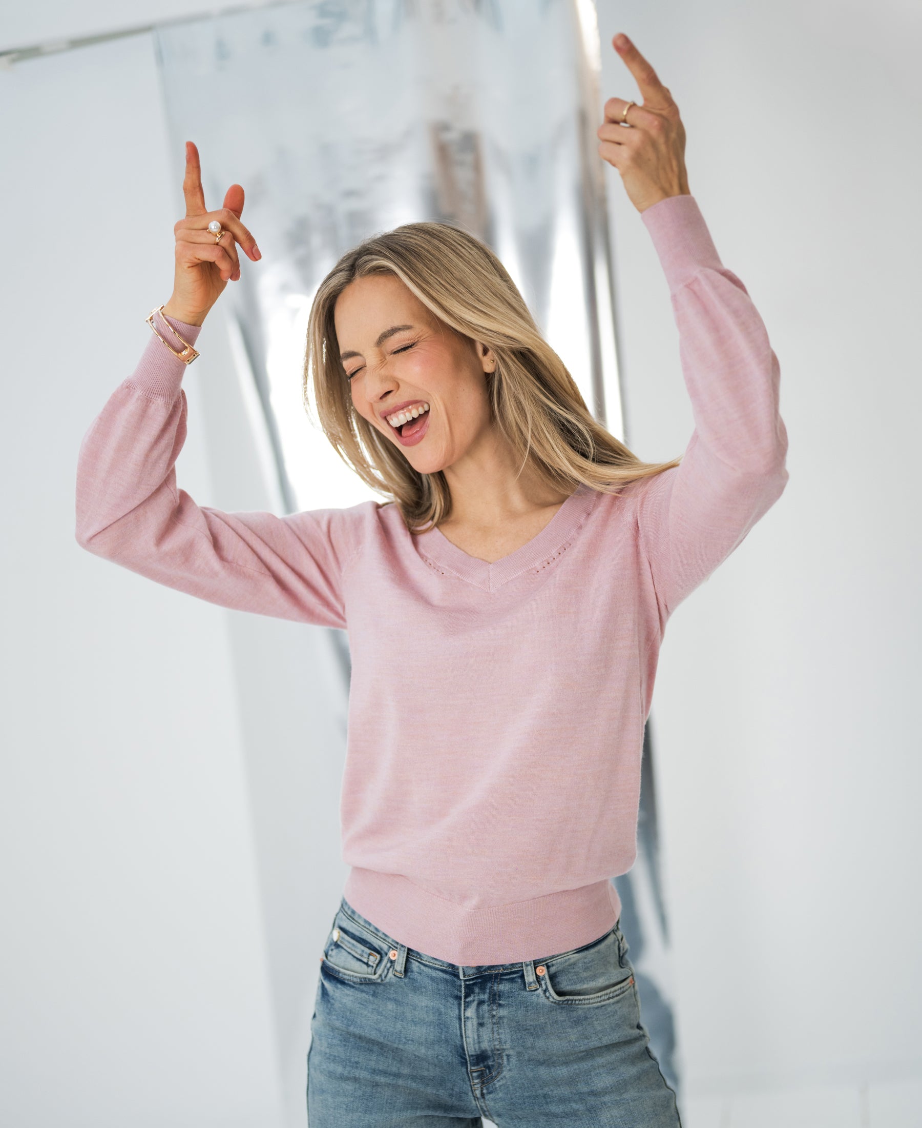 Merino V-hals trui LA VILLE Roze