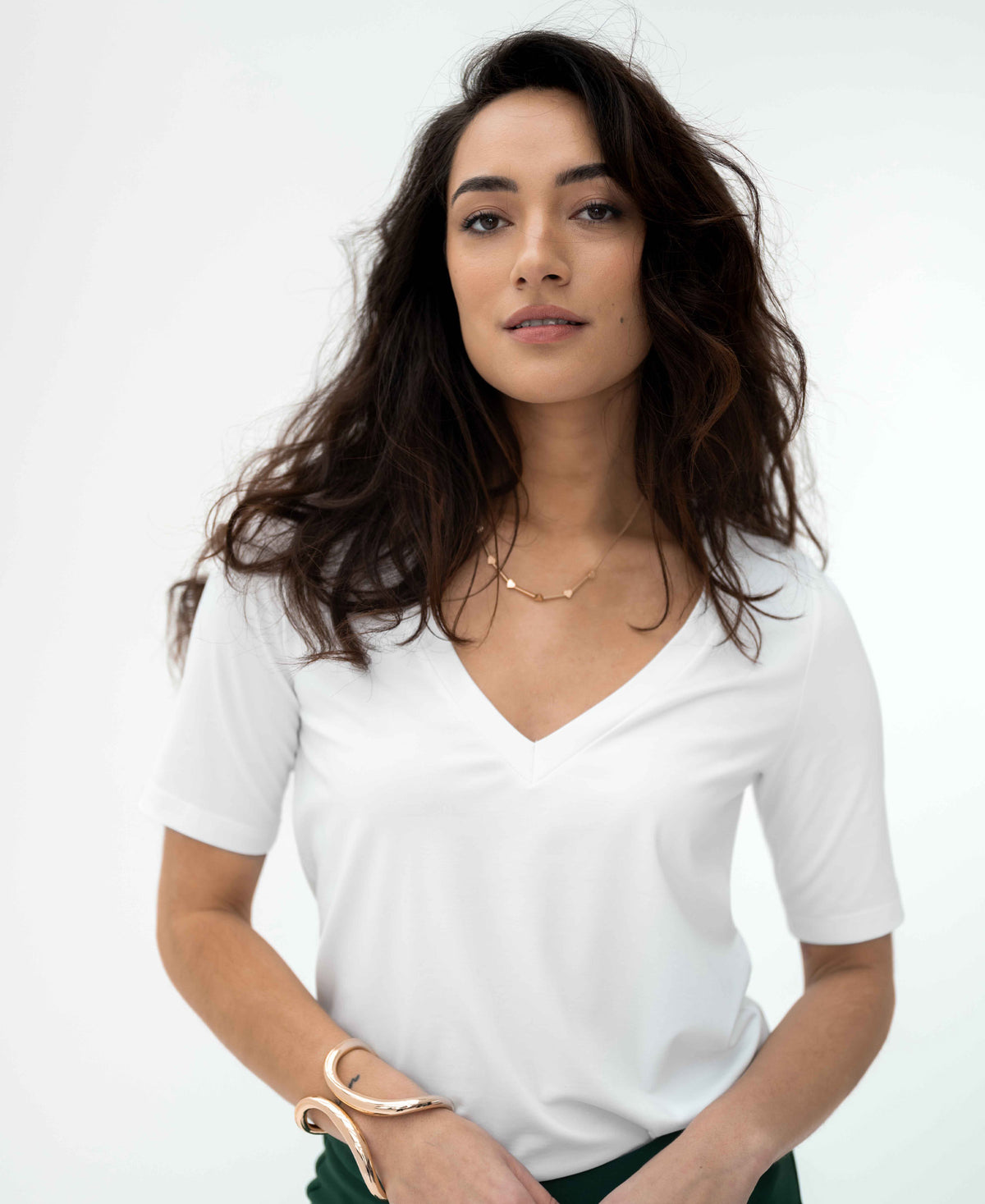 Travelstof V-hals top eef off white voor slechts Travelstof V-hals top eef off white voor slechts