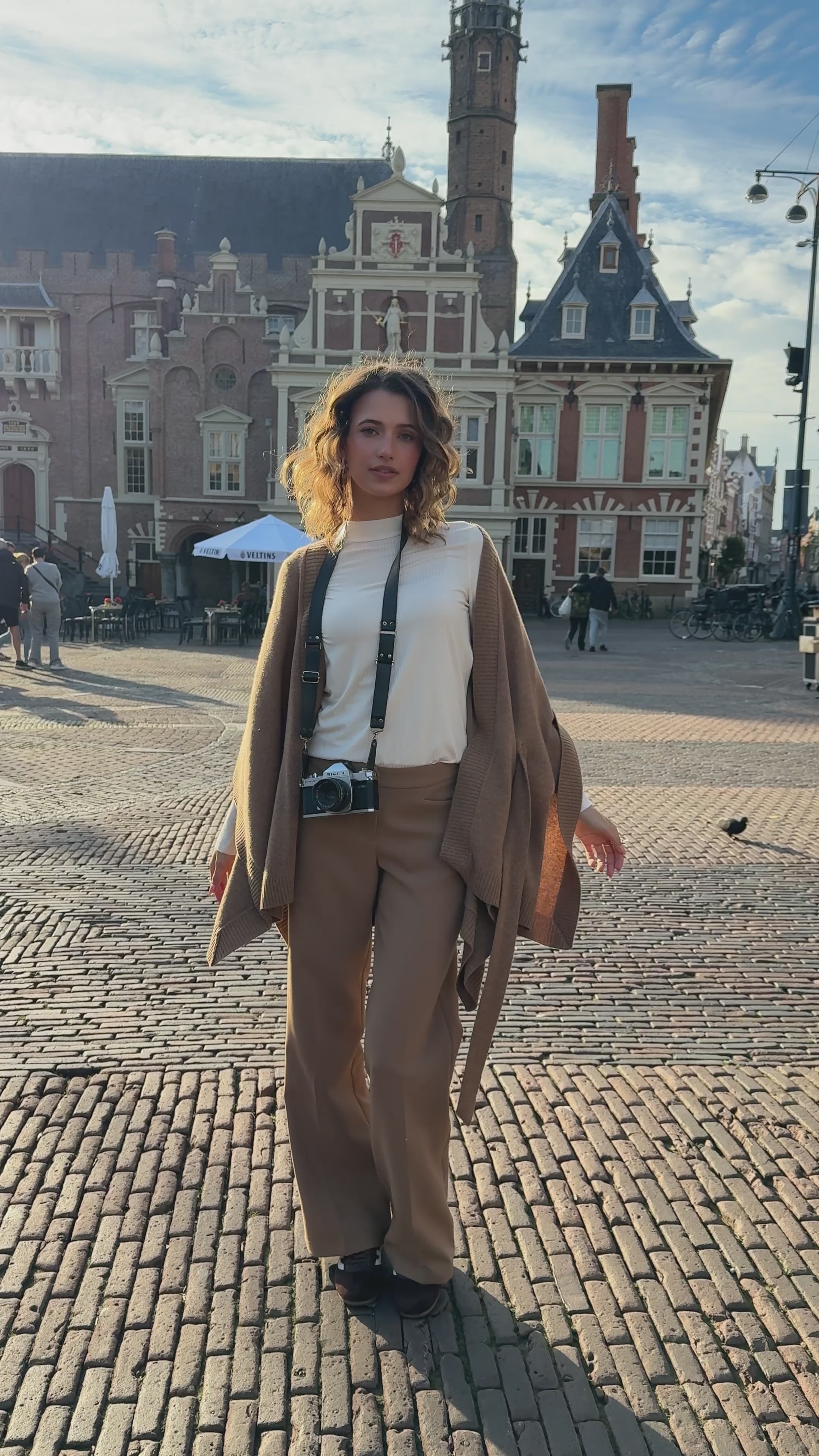 Merino wool LA PONCHO Camel